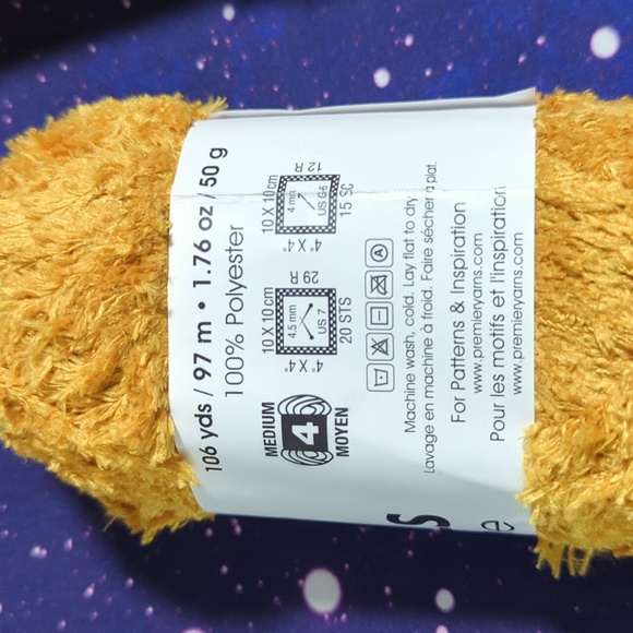13 Brand New Skeins Premier Just Yarn Plush Various Colors Smoke Free - Picture 8 of 13